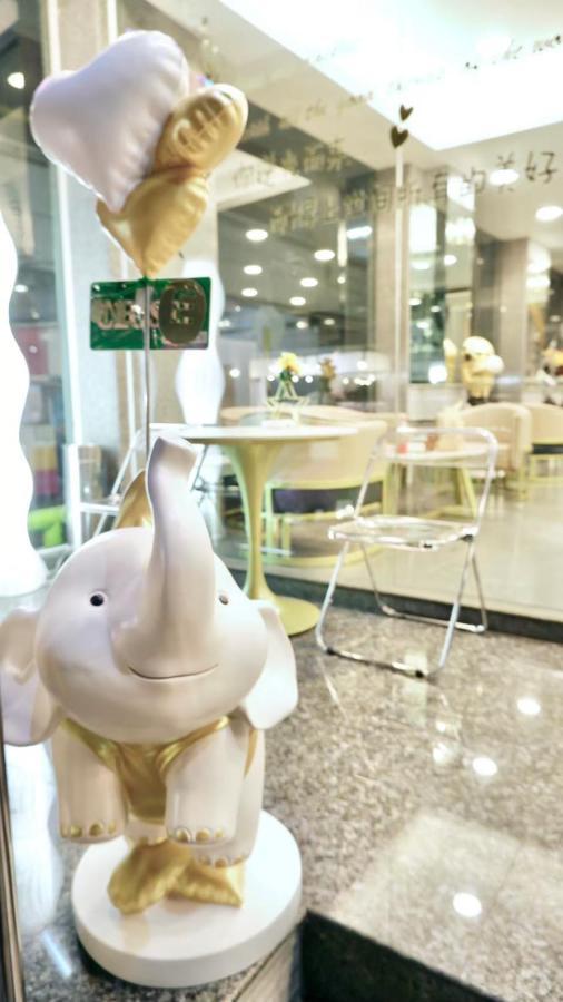 Abcyq Hotel Банкок Екстериор снимка