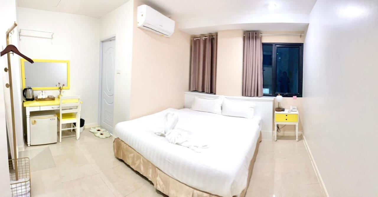 Abcyq Hotel Банкок Екстериор снимка