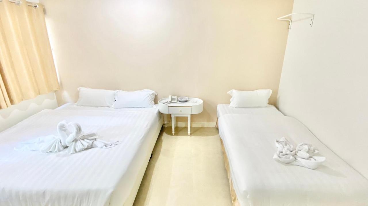 Abcyq Hotel Банкок Екстериор снимка